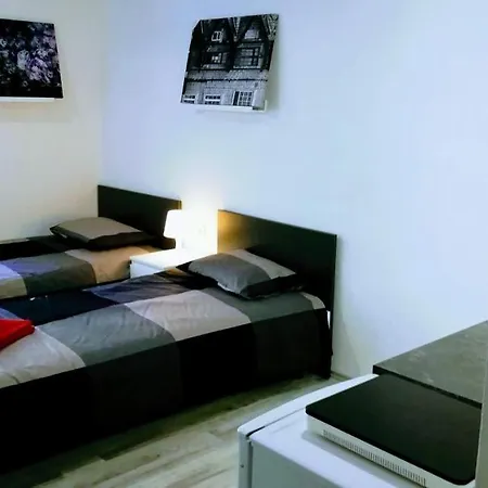 Center Arena Belvedere And Gæstehus Pula