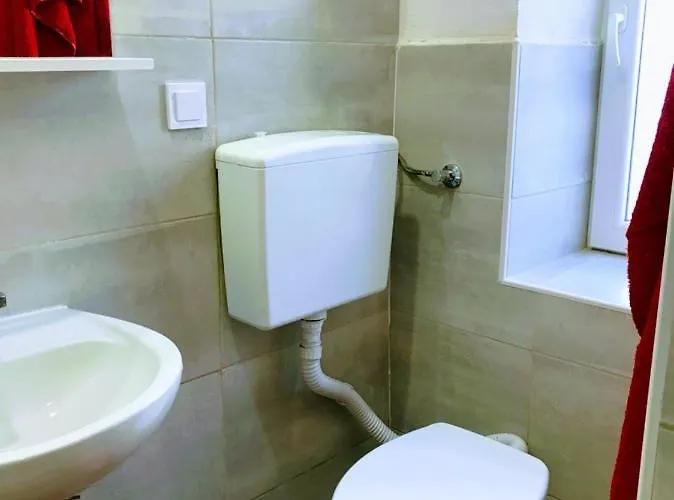 Center Arena Belvedere And 게스트하우스