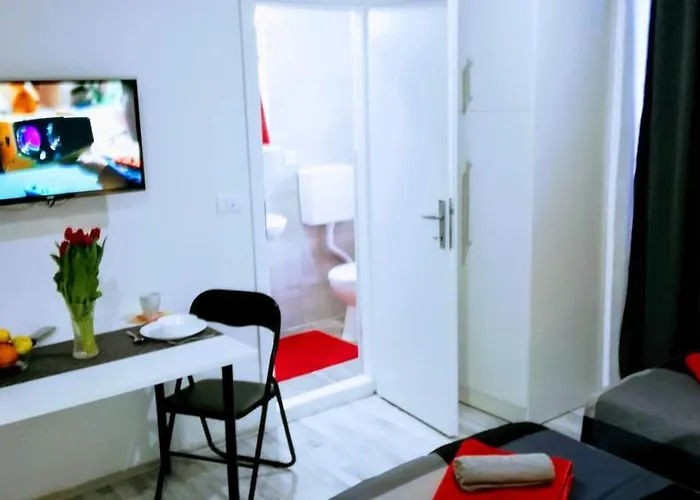 Center Arena Belvedere And 게스트하우스 *