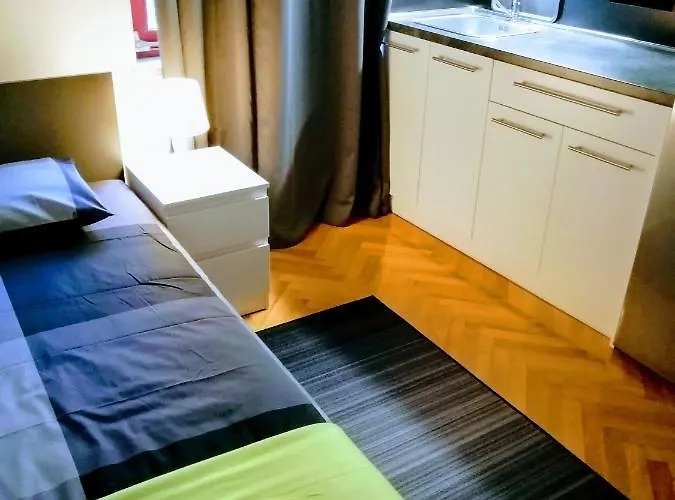 게스트하우스 Center Arena Belvedere And